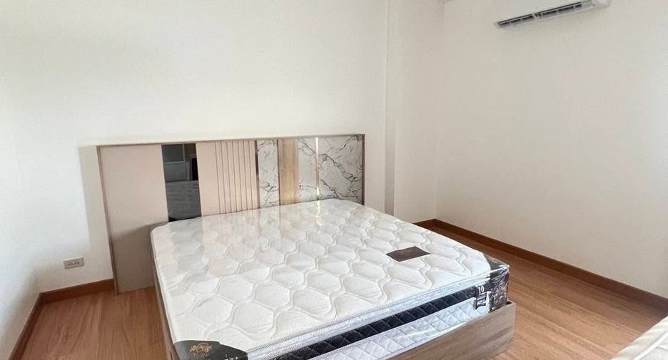 For sale and for rent 4 bedrooms house in Mueang Chiang Mai, Chiang Mai