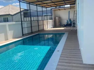 For sale and for rent 4 bedrooms house in Mueang Chiang Mai, Chiang Mai