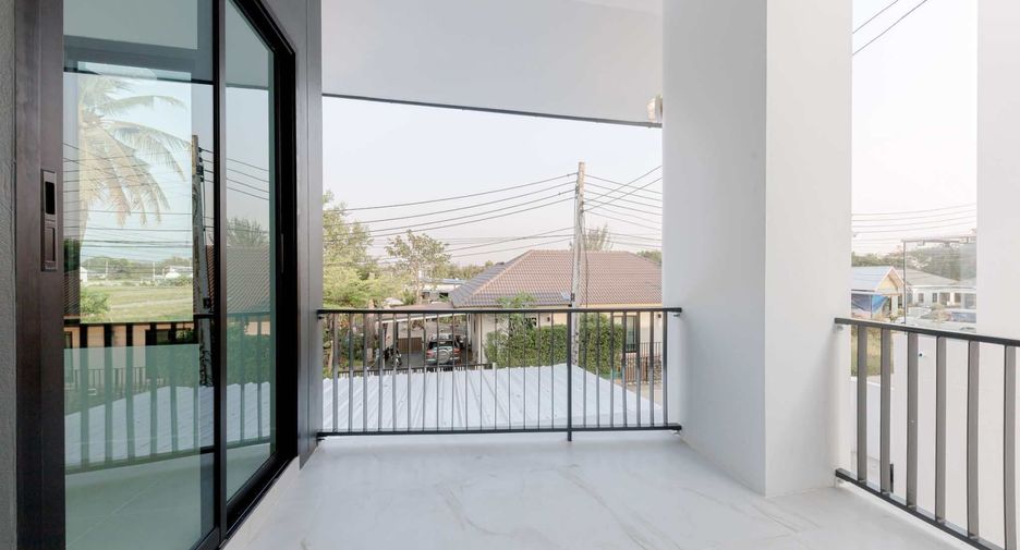 Casa en venta de 3 habitaciones en Doi Saket, Chiang Mai