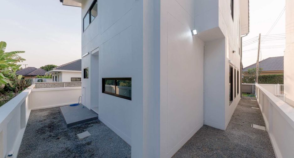 Casa en venta de 3 habitaciones en Doi Saket, Chiang Mai