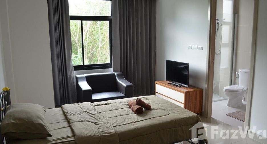 For rent studio apartment in Phra Khanong, Bangkok