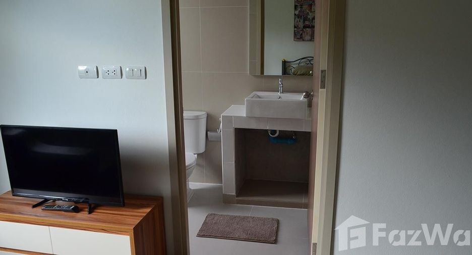 For rent studio apartment in Phra Khanong, Bangkok