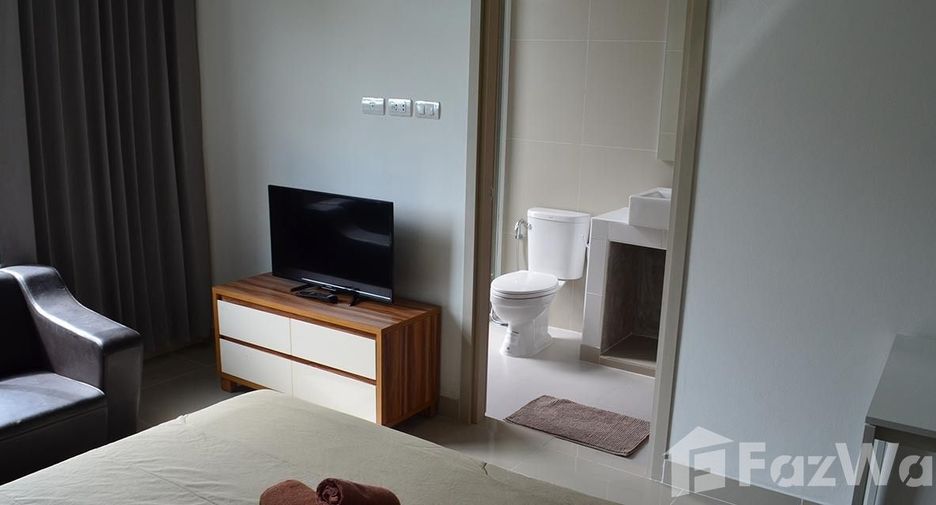 For rent studio apartment in Phra Khanong, Bangkok
