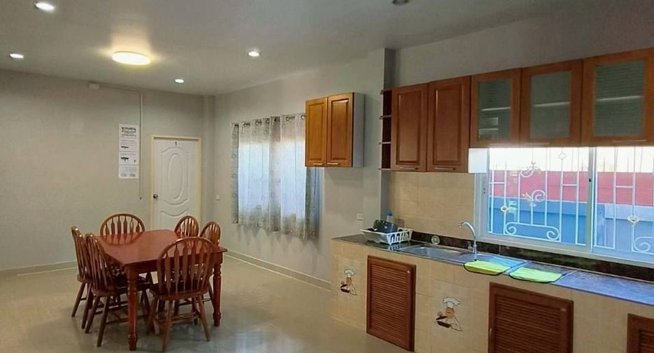 For rent 3 bedrooms house in Bang Lamung, Chonburi