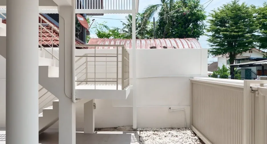 Продажа 4 спальни дом в Mueang Chiang Mai, Чианг Маи