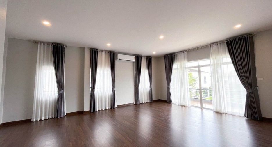 For sale 4 ベッドルーム house in San Kamphaeng, Chiang Mai