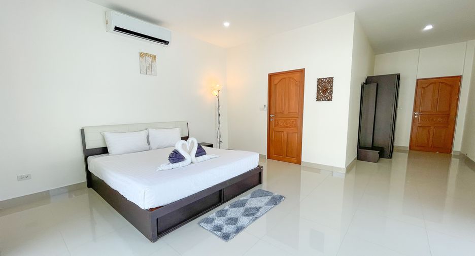 For sale and for rent 3 bedrooms villa in Mueang Phuket, Phuket
