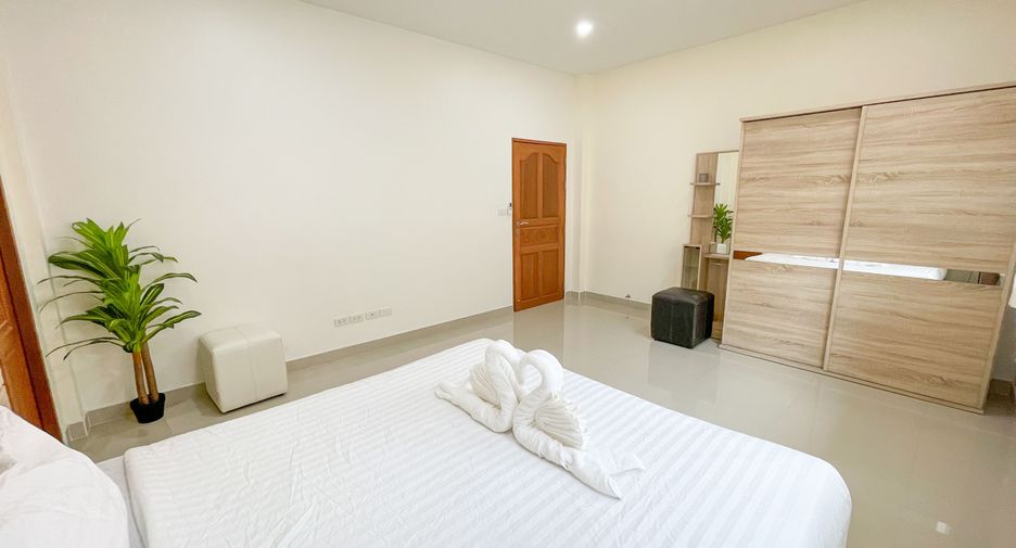 For sale and for rent 3 bedrooms villa in Mueang Phuket, Phuket