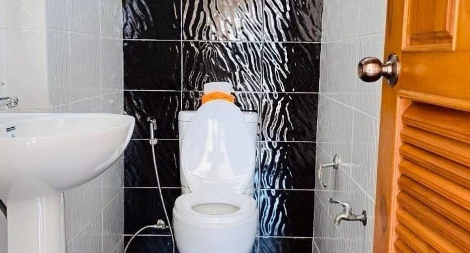 For rent 3 bedrooms house in Doi Saket, Chiang Mai