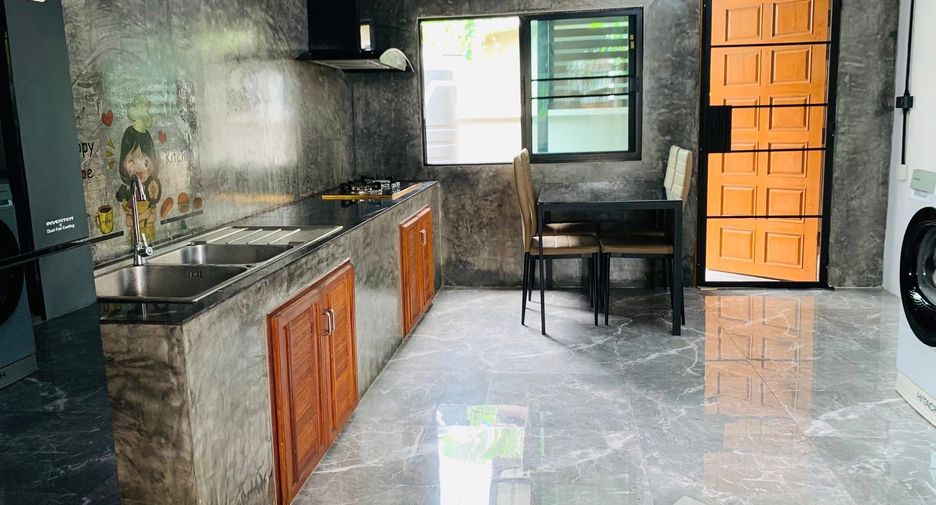For rent 3 bedrooms house in Doi Saket, Chiang Mai