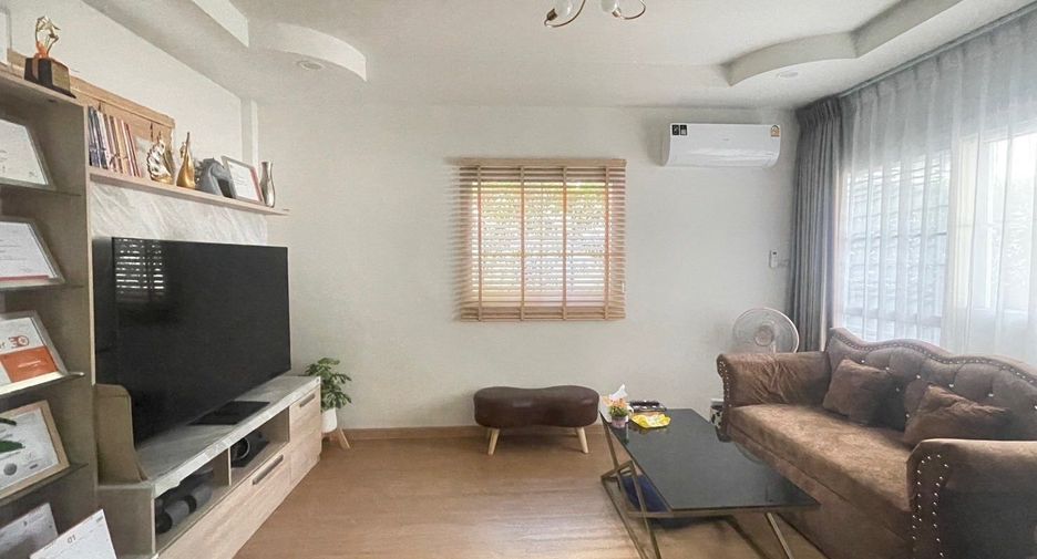 For sale and for rent 4 bedrooms house in San Sai, Chiang Mai