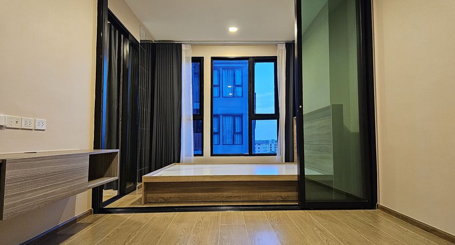 For sale 1 bed condo in Khan Na Yao, Bangkok