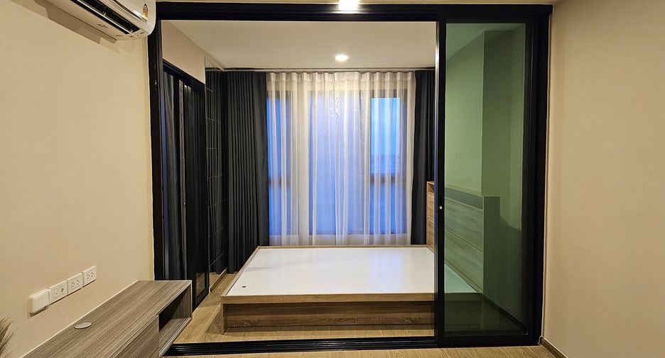 For sale 1 bed condo in Khan Na Yao, Bangkok