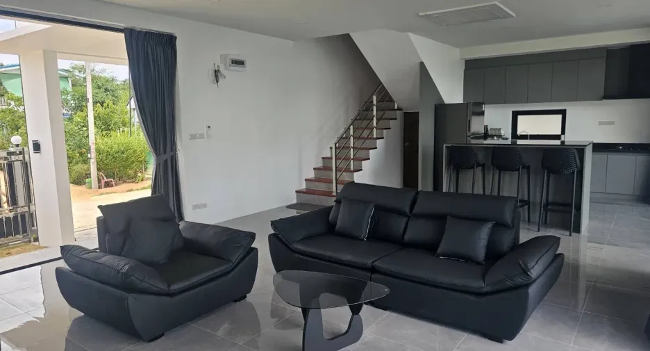 Villa en venta y en alquiler de 3 habitaciones en Ko Samui, Surat Thani