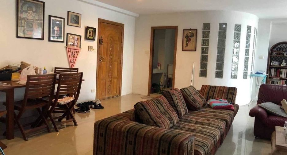 ขาย 2 ห้องนอน คอนโด ใน คลองเตย, กรุงเทพฯ