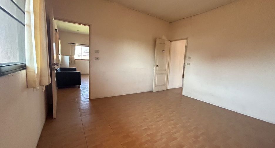 Продажа 4 спальни дом в Mueang Chiang Mai, Чианг Маи