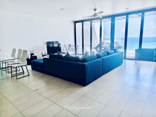 À louer 2 chambres villa à Mueang Phuket, Phuket