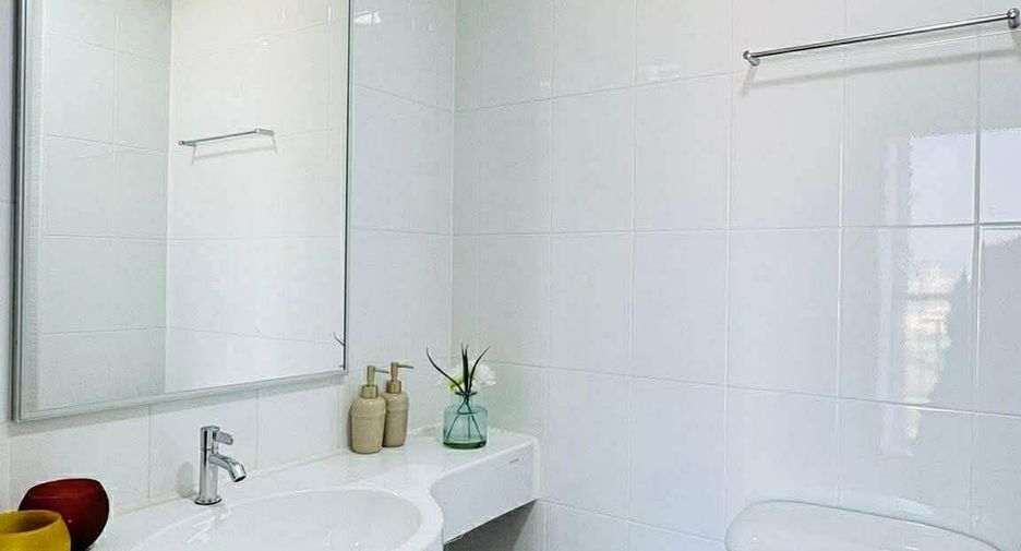For sale studio condo in Bang Lamung, Chonburi