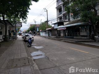 出售 4 卧室 联排别墅 在 Lat Phrao, 曼谷
