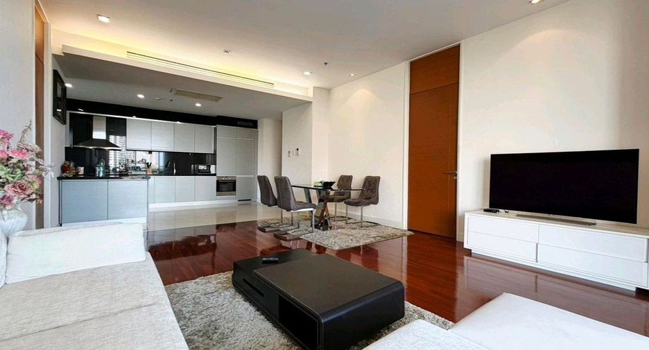 For rent 2 bedrooms condo in Bang Lamung, Chonburi