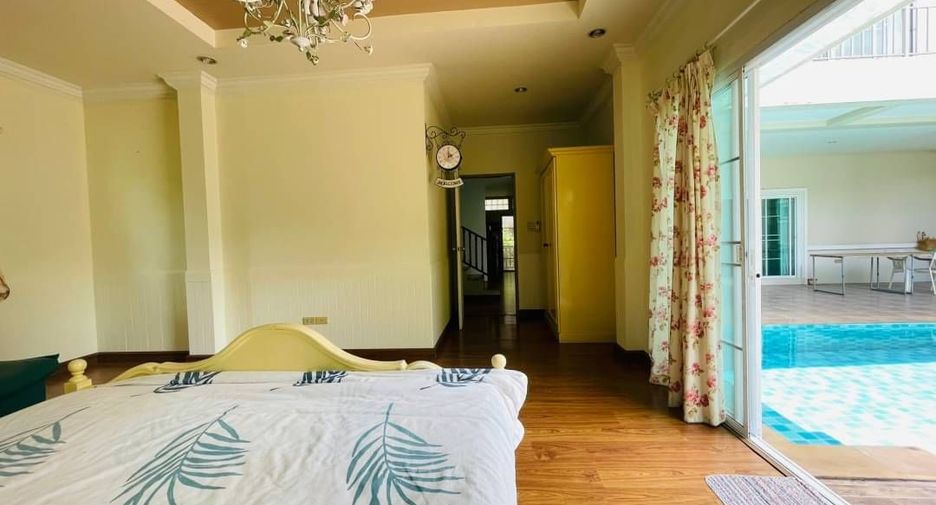 Haus zum Kauf mit 5 Zimmer in Mueang Chiang Mai, Chiang Mai