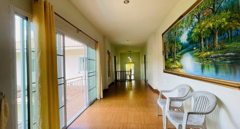 Haus zum Kauf mit 5 Zimmer in Mueang Chiang Mai, Chiang Mai