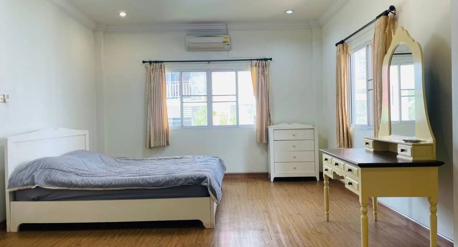 Haus zum Kauf mit 5 Zimmer in Mueang Chiang Mai, Chiang Mai