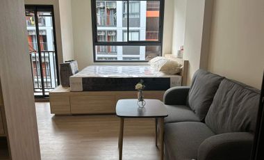 À louer studio condo à Bang Na, Bangkok