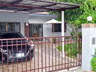For sale 2 bedrooms house in Doi Saket, Chiang Mai