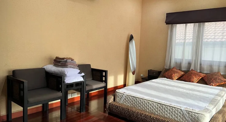 Villa en venta y en alquiler de 5 habitaciones en Bang Lamung, Chonburi