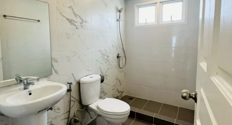For sale 3 bedrooms house in Bang Bon, Bangkok