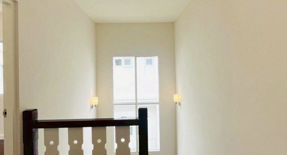 For sale 3 bedrooms house in Bang Bon, Bangkok