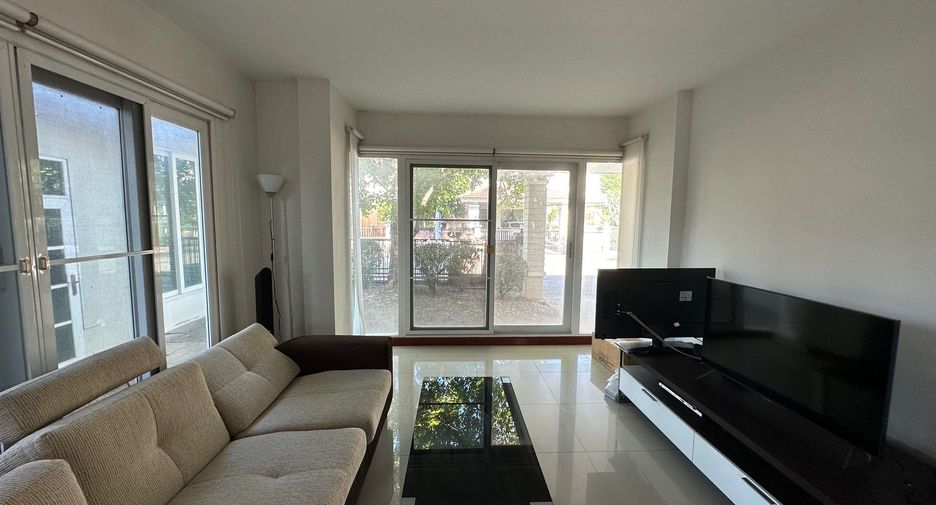 Haus zum Kauf mit 3 Zimmer in San Kamphaeng, Chiang Mai