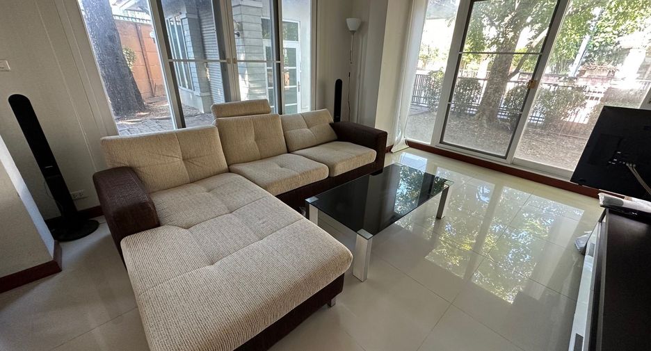Haus zum Kauf mit 3 Zimmer in San Kamphaeng, Chiang Mai