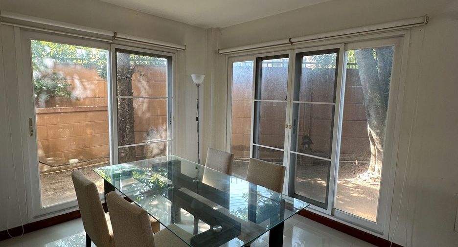 Haus zum Kauf mit 3 Zimmer in San Kamphaeng, Chiang Mai