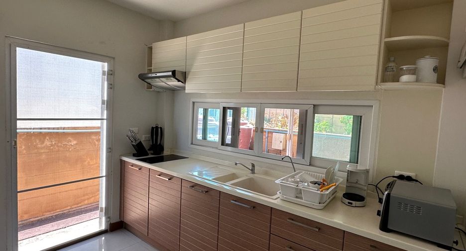 Haus zum Kauf mit 3 Zimmer in San Kamphaeng, Chiang Mai