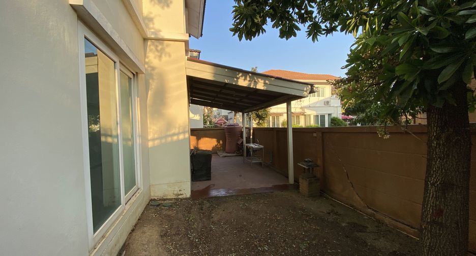 Haus zum Kauf mit 3 Zimmer in San Kamphaeng, Chiang Mai