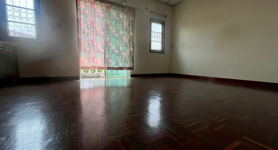 For sale 3 bedrooms townhouse in Bueng Kum, Bangkok