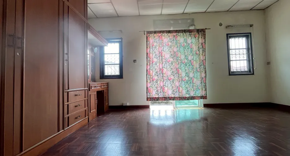 For sale 3 bedrooms townhouse in Bueng Kum, Bangkok