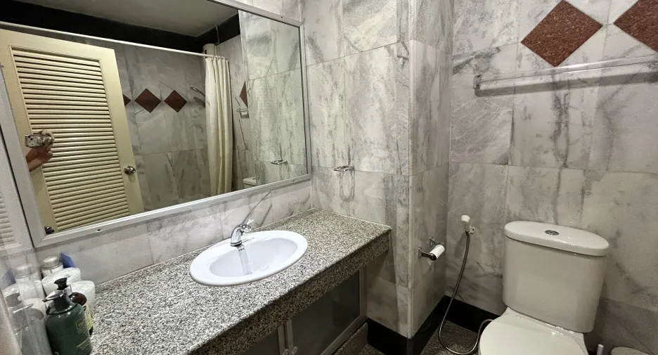 For rent 2 bedrooms condo in Hua Hin, Prachuap Khiri Khan
