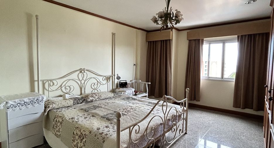 For rent 2 bedrooms condo in Hua Hin, Prachuap Khiri Khan