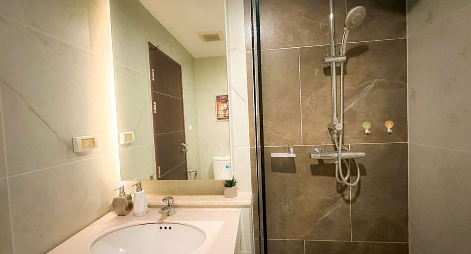For rent 2 bedrooms condo in Mueang Chiang Mai, Chiang Mai