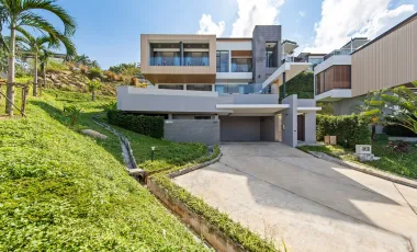 For rent 3 bedrooms villa in Ko Samui, Surat Thani