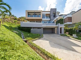 À louer 3 chambres villa à Ko Samui, Surat Thani