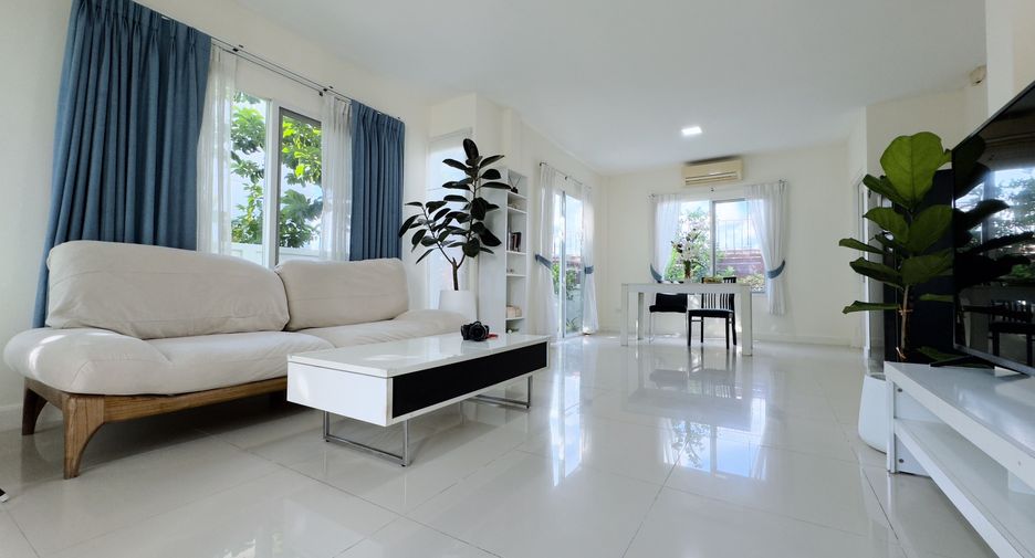 For sale 3 bedrooms house in San Sai, Chiang Mai