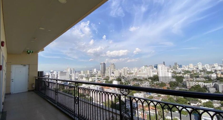 Wohnung zum Kauf mit 4 Zimmer in Watthana, Bangkok
