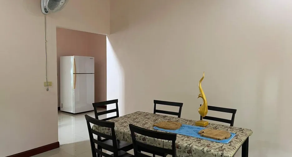 For sale 4 bedrooms house in Cha Am, Phetchaburi