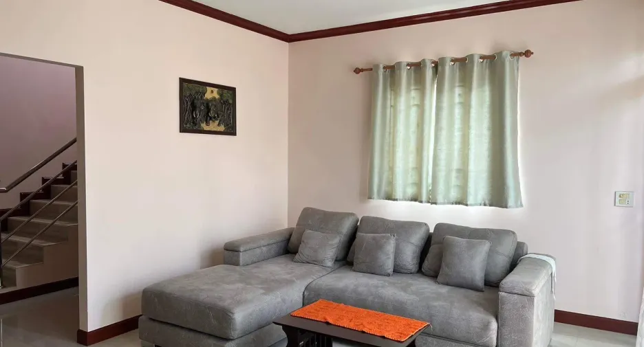 For sale 4 bedrooms house in Cha Am, Phetchaburi