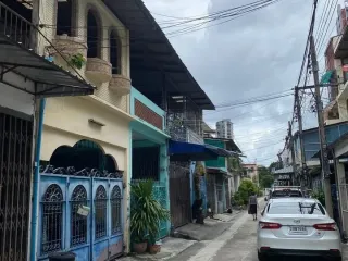 For sale 3 bedrooms house in Yan Nawa, Bangkok