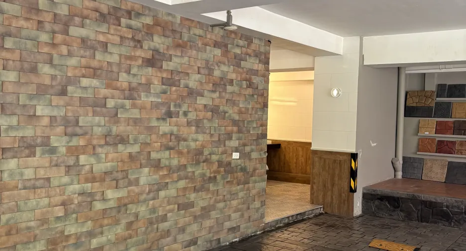 For rent 3 bedrooms retail Space in Mueang Chiang Mai, Chiang Mai
